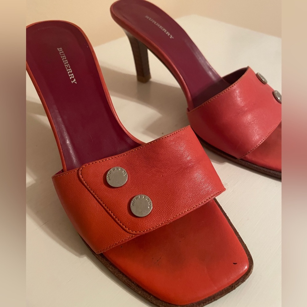 Burberry burnt orange sandal heels size 36